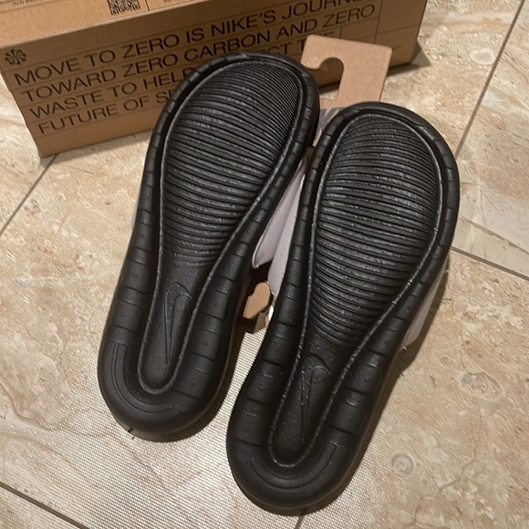 NIKE - Victori One NN Slide - Size 9 - NWT - Picture 3 of 5